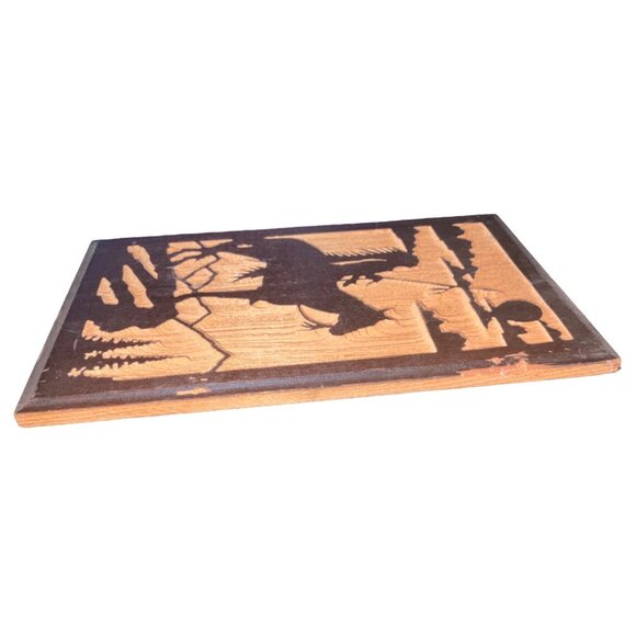 Native Indian Design Carved Wooden Plaque Horseback Souvenir Sequoia & General G - Picture 3 of 6